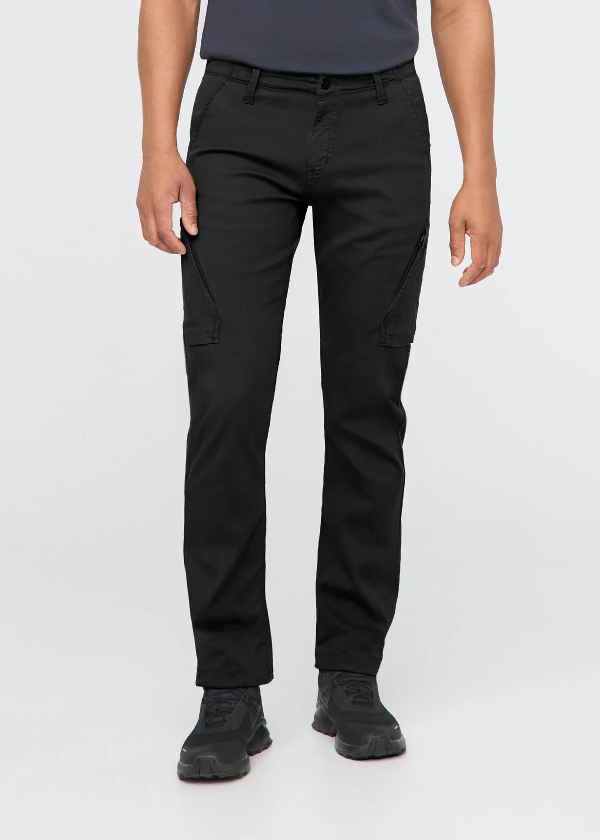 Live Free Adventure Pant Relaxed - Black - Image 2