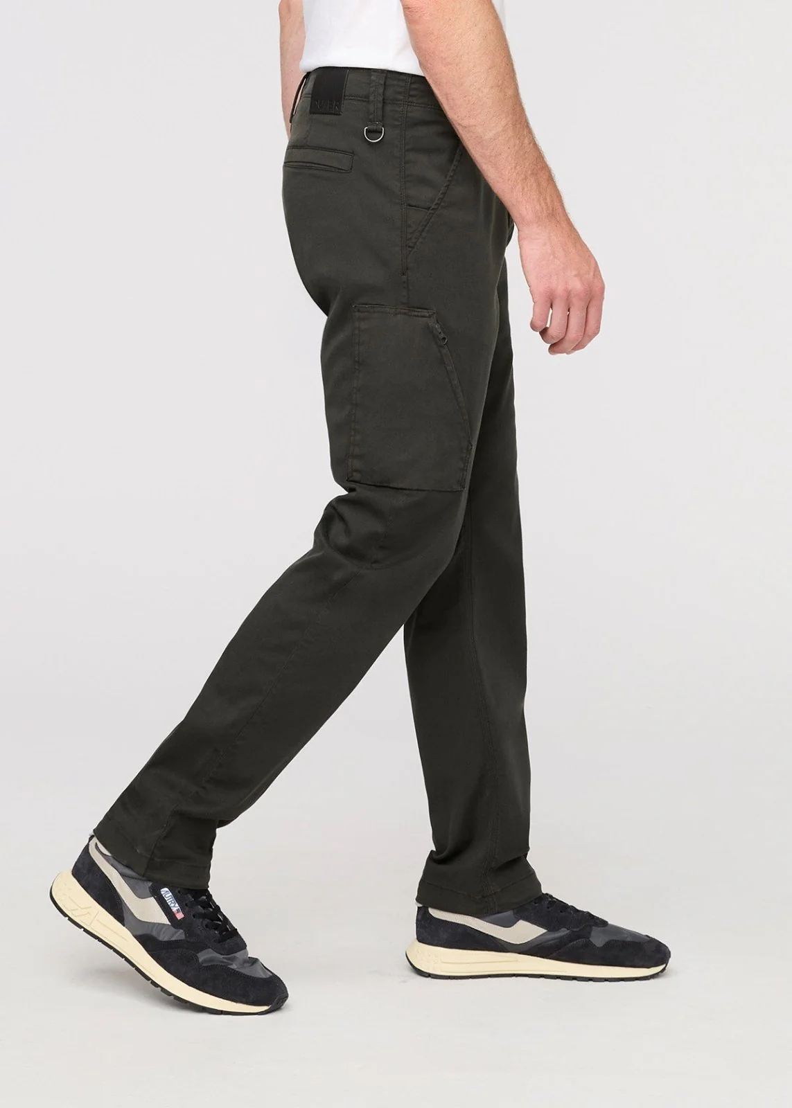 Live Free Adventure Pant Relaxed - Evergreen - Image 3