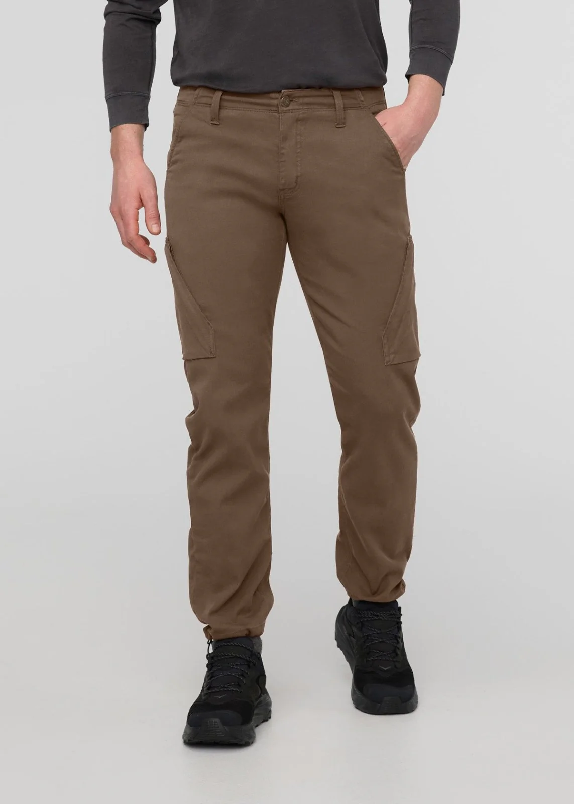 Live Free Adventure Pant Relaxed - Warm Sand - Image 2