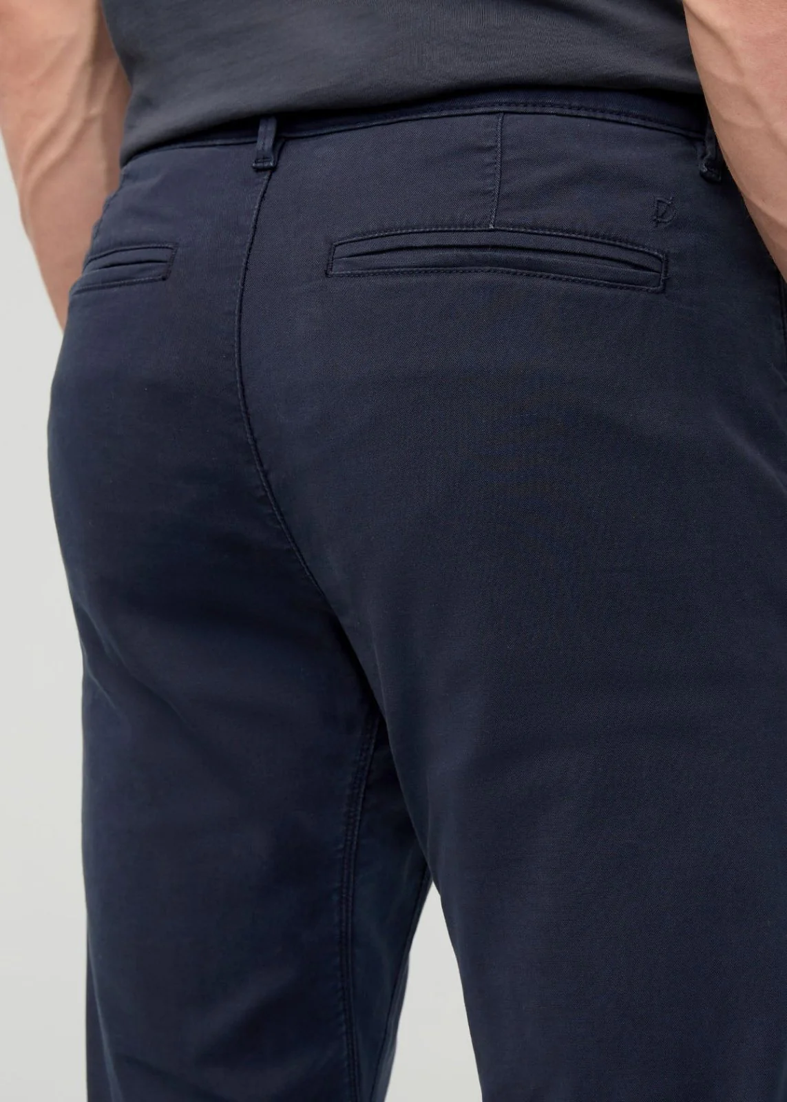 Live Lite Slim Straight Chino - Navy - Image 6