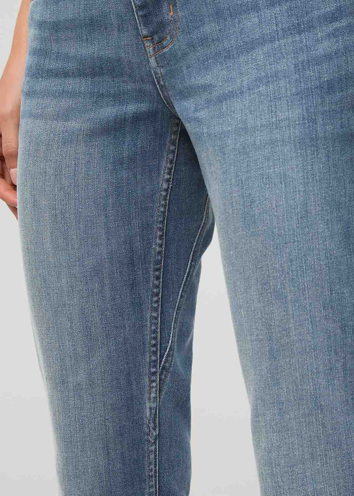 Performance Denim Girlfriend - Blue Ash - Image 7