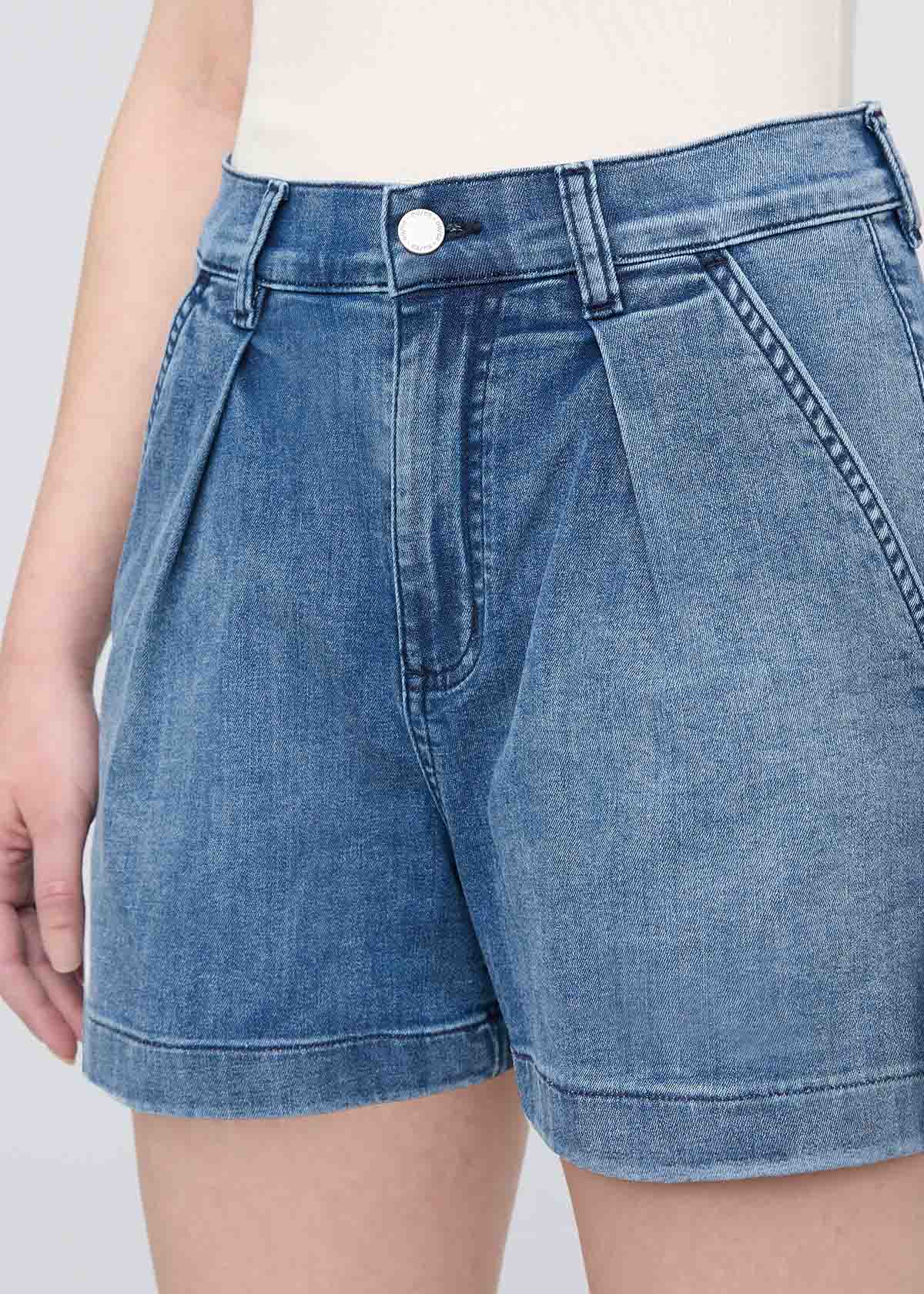 Performance Denim Lite Pleated Short - Slate Indigo - Image 5