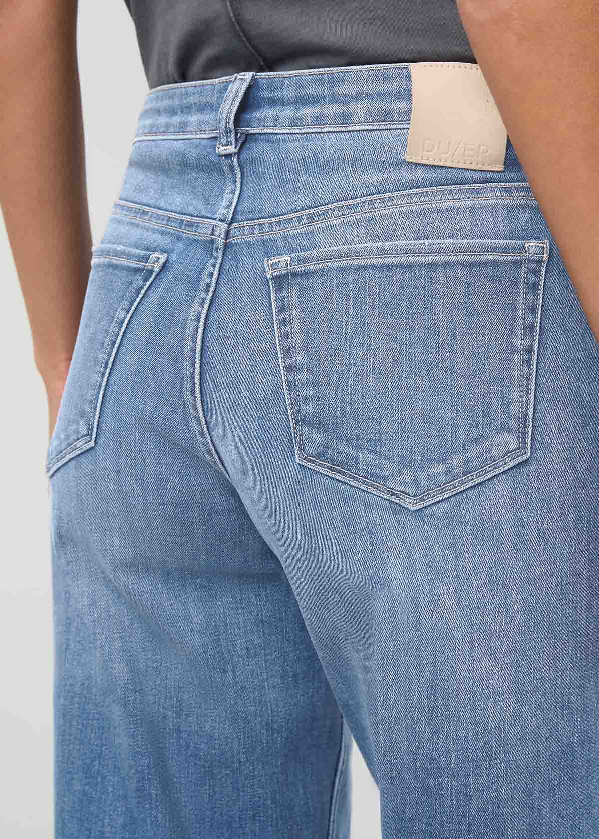 Performance Denim+ Mid Rise Loose Straight - Vintage Seaside - Image 5