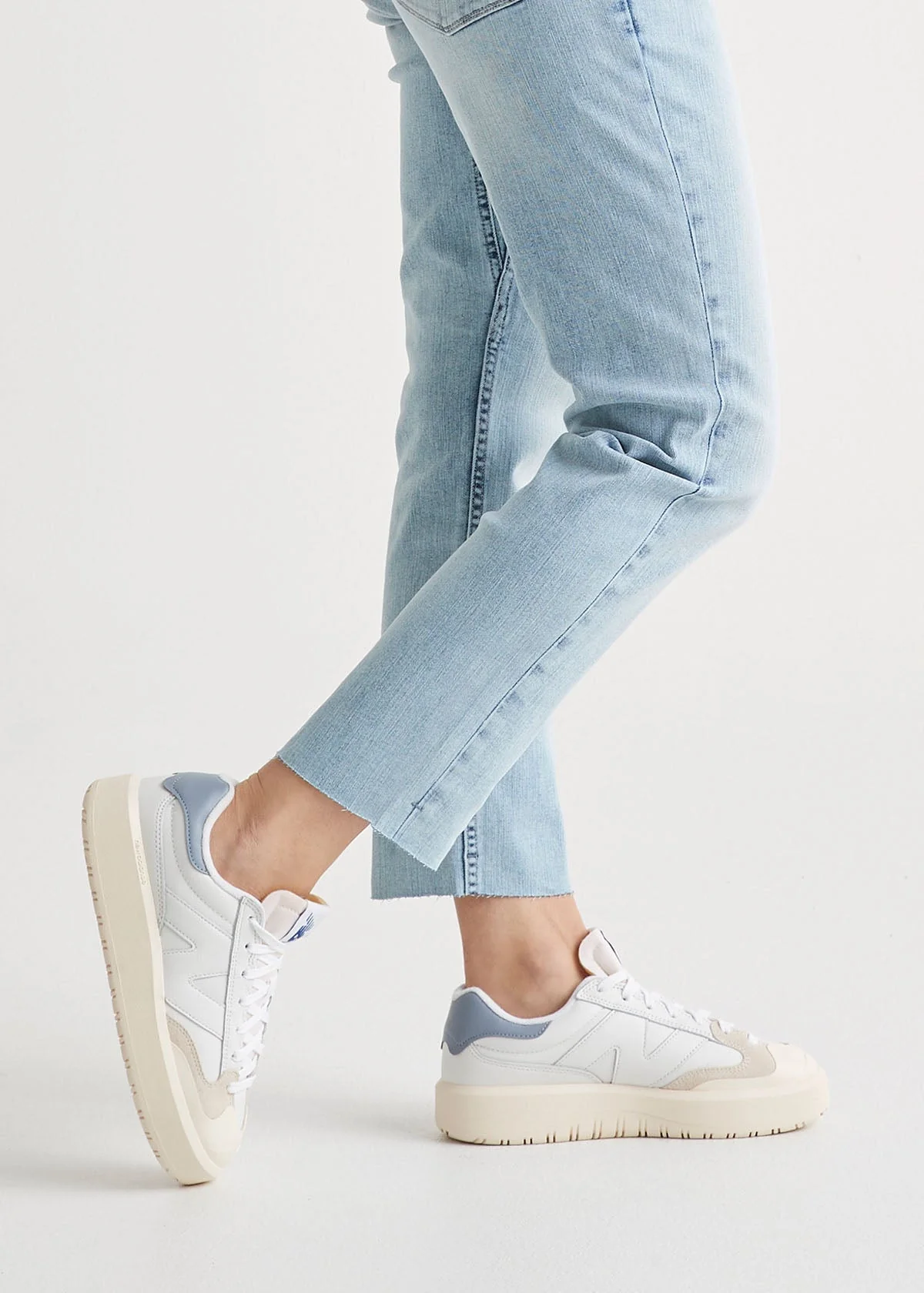 Performance Denim Girlfriend - Coastal Blue (raw hem) - Image 4
