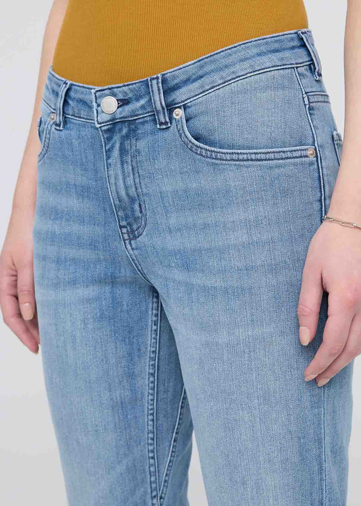 Performance Denim Girlfriend - Hazy Blue (raw hem) - Image 5